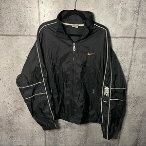 Vintage Nike black and white windbreaker